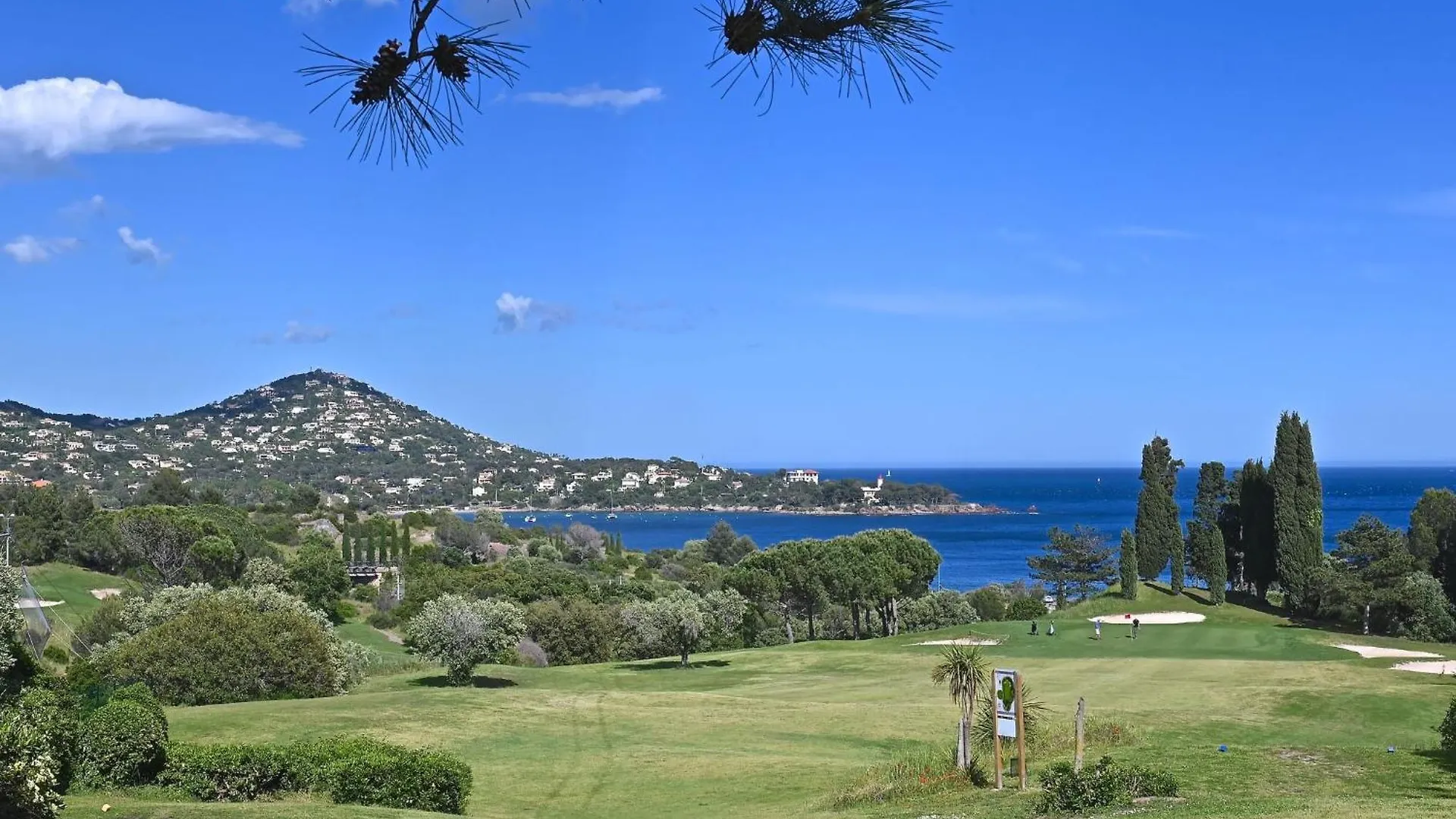 Apartment Village Cap Esterel - Le Hameau-7 By Interhome Saint-Raphaël فرنسا