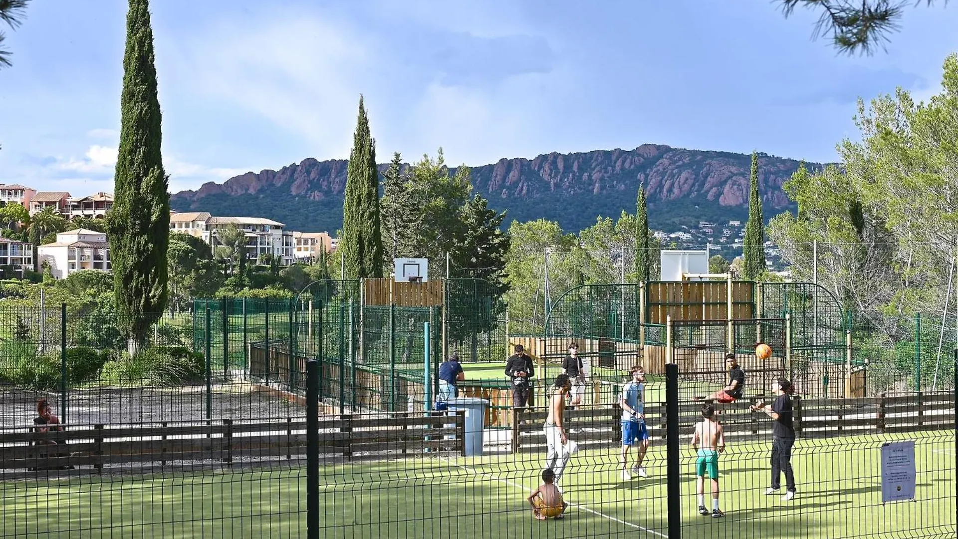 Apartment Village Cap Esterel - Le Hameau-7 By Interhome Saint-Raphaël فرنسا