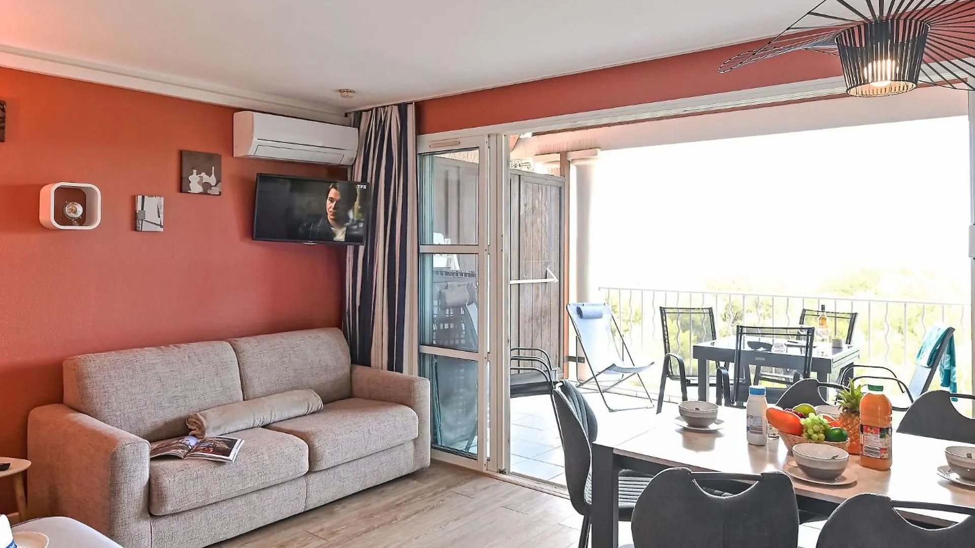 Apartment Village Cap Esterel - Le Hameau-7 By Interhome Saint-Raphaël 0*,  فرنسا