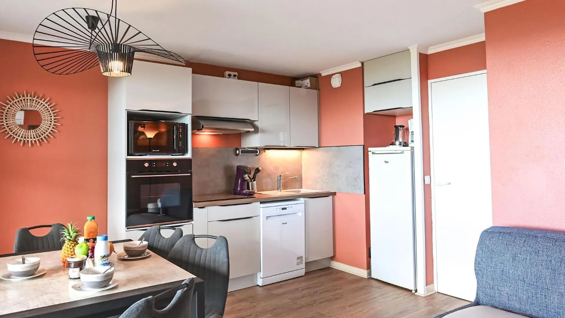 Apartment Village Cap Esterel - Le Hameau-7 By Interhome Saint-Raphaël 0*,  فرنسا